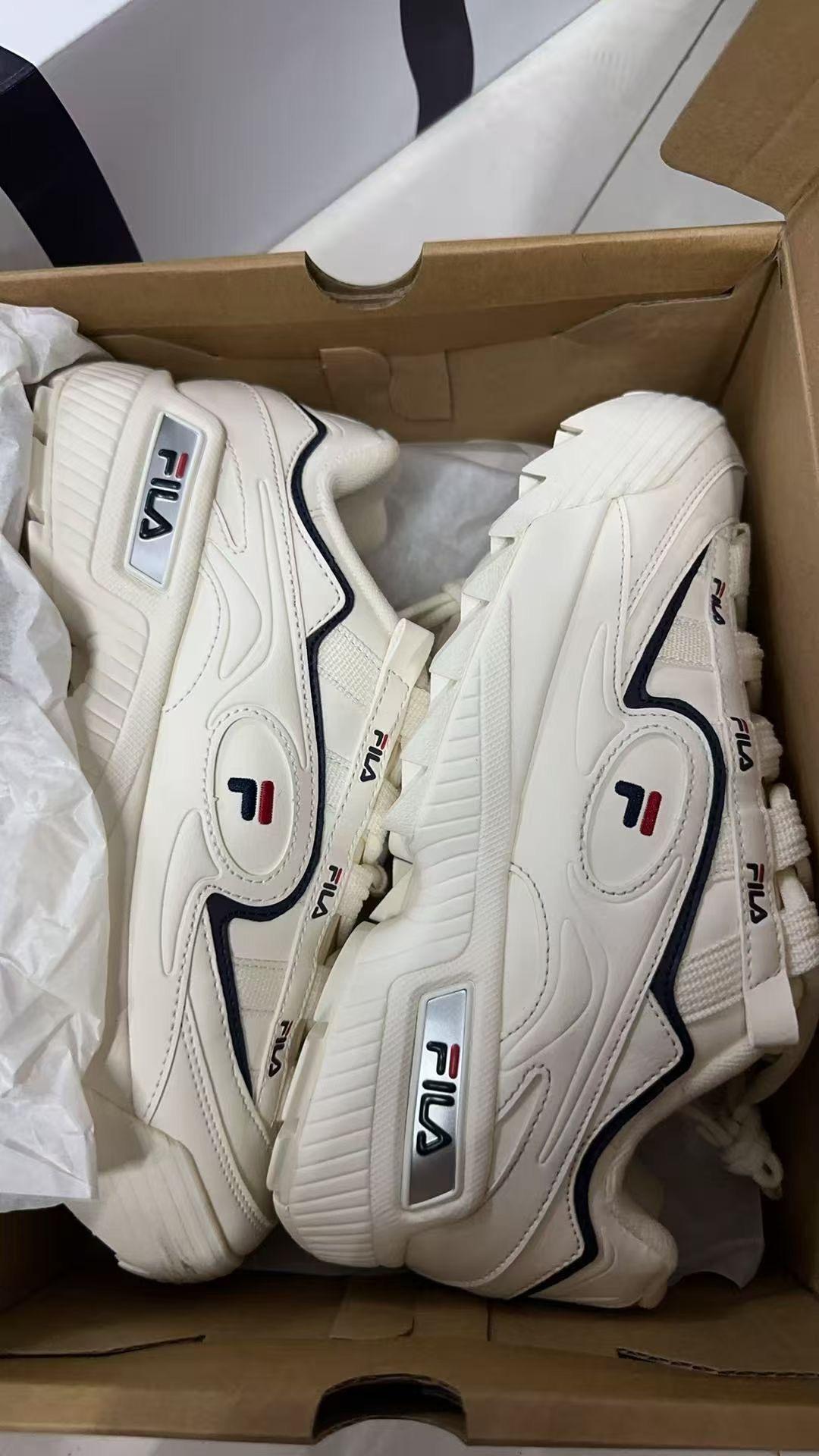 091707 Mens and Ladys shoes