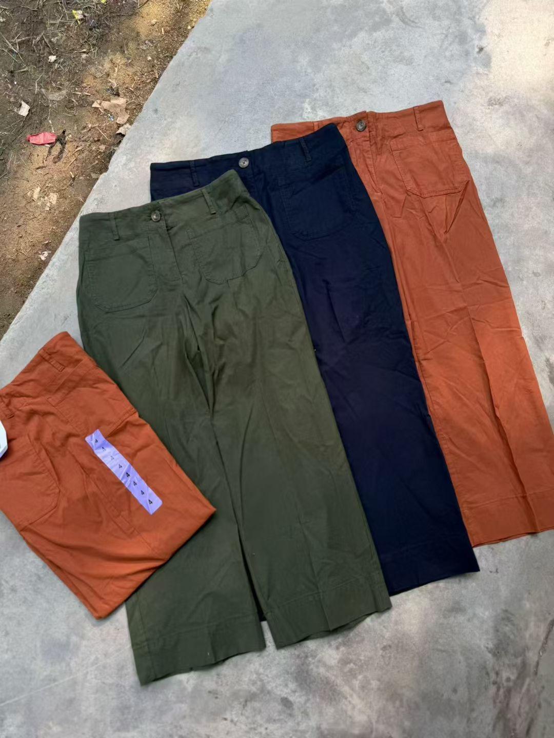 093002 Ladys pants
