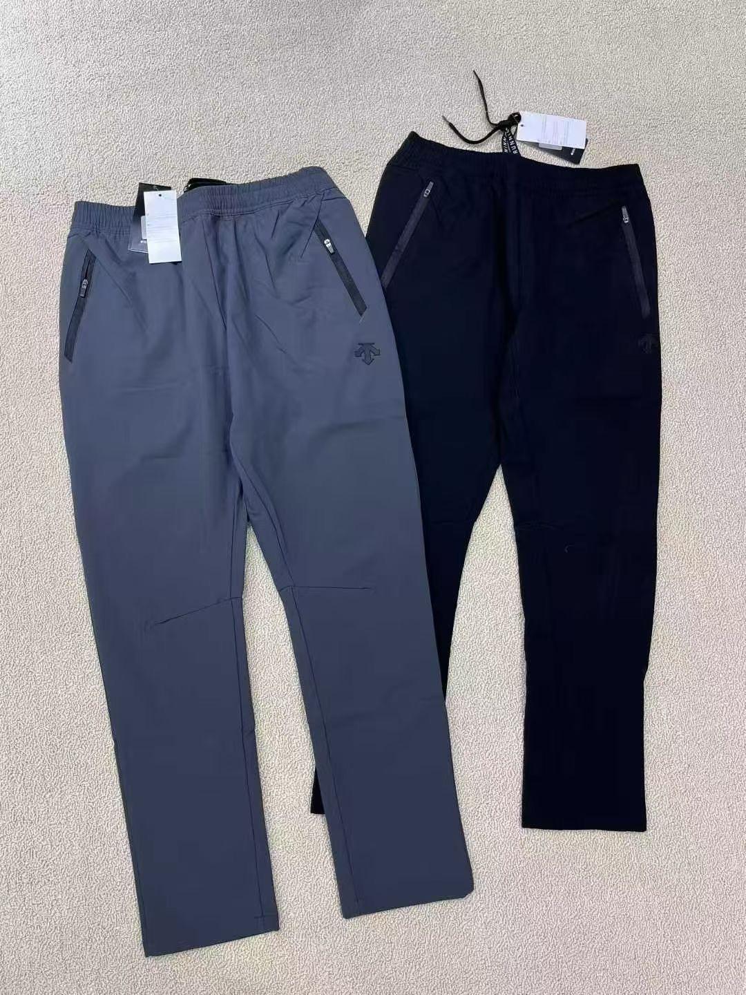 102819 Mens pants