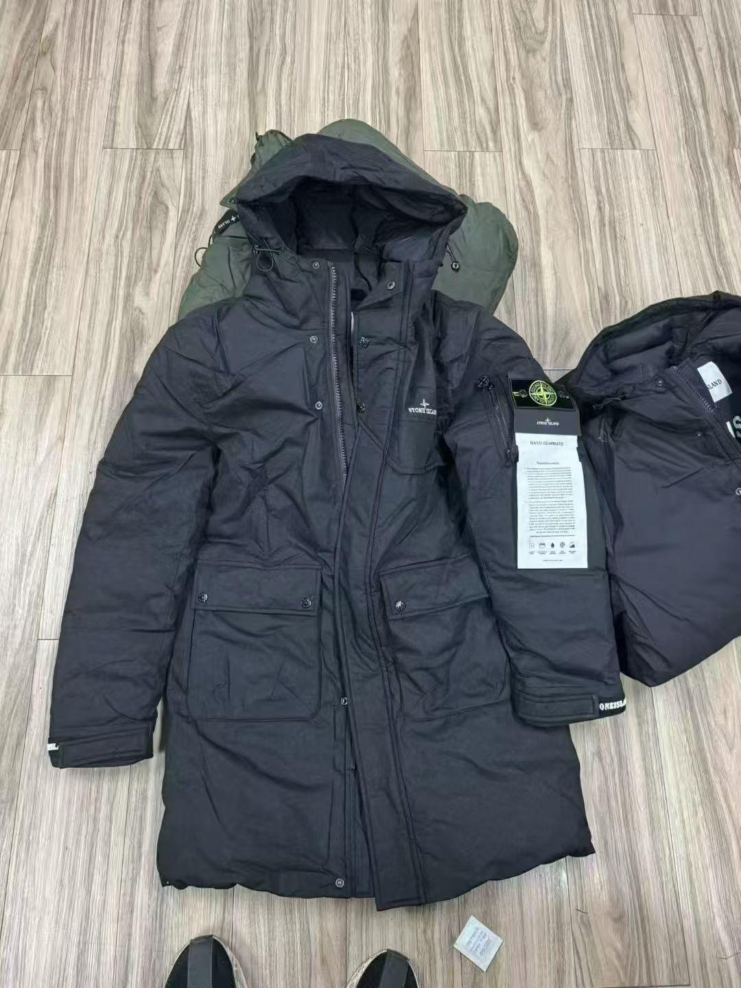 110920 Mens padding jacket