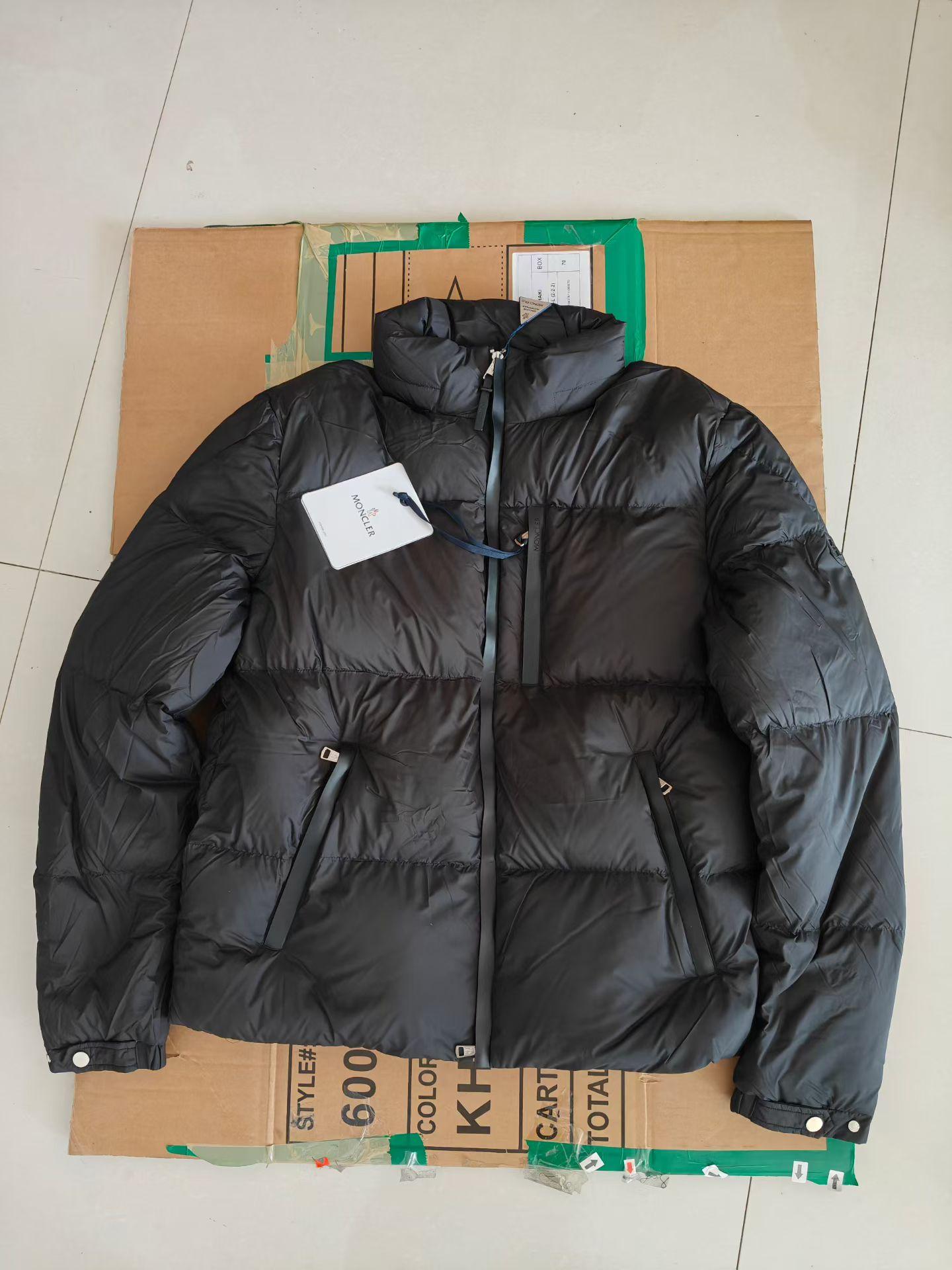 w081106#MONCLER Down Coat