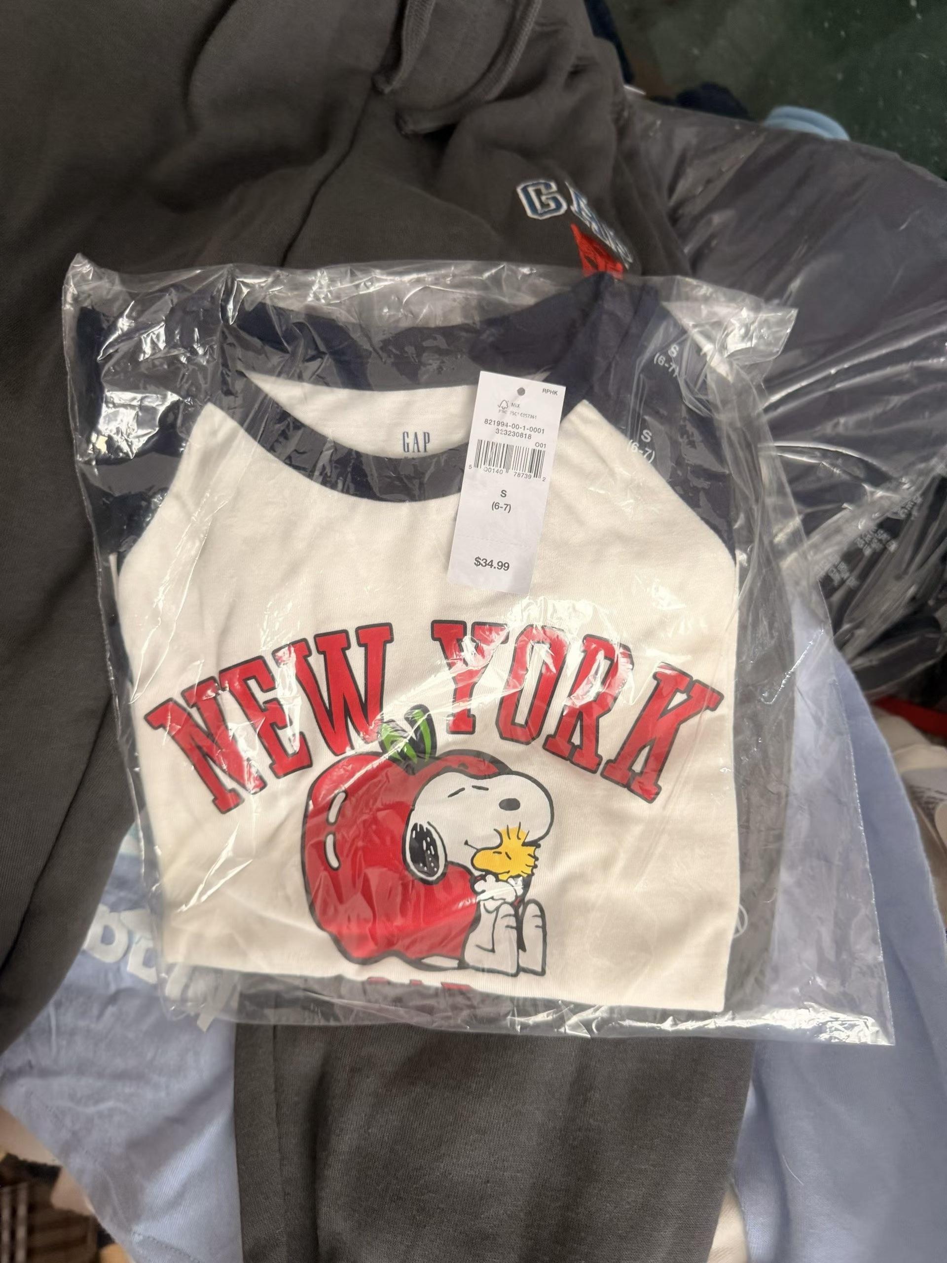 w081105#GAP childrens sweatshirts