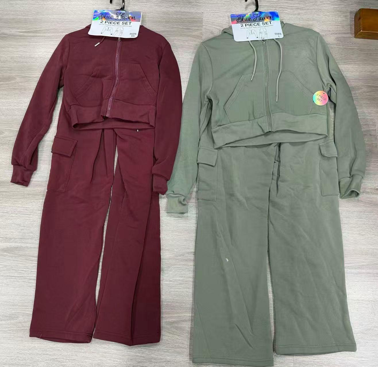 w081704#Womens sweatsuit