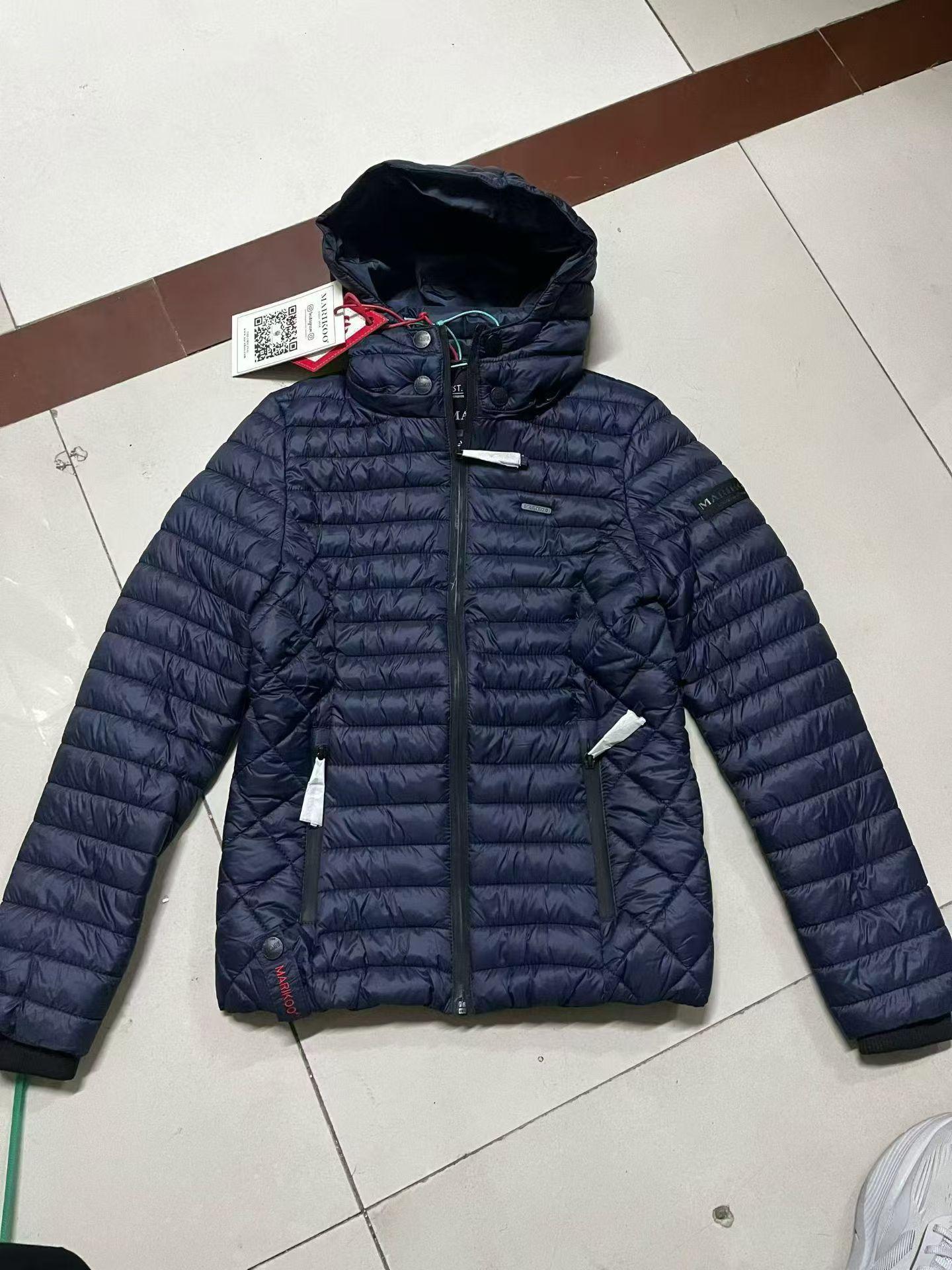 w082717# Womens Puffer Jacket