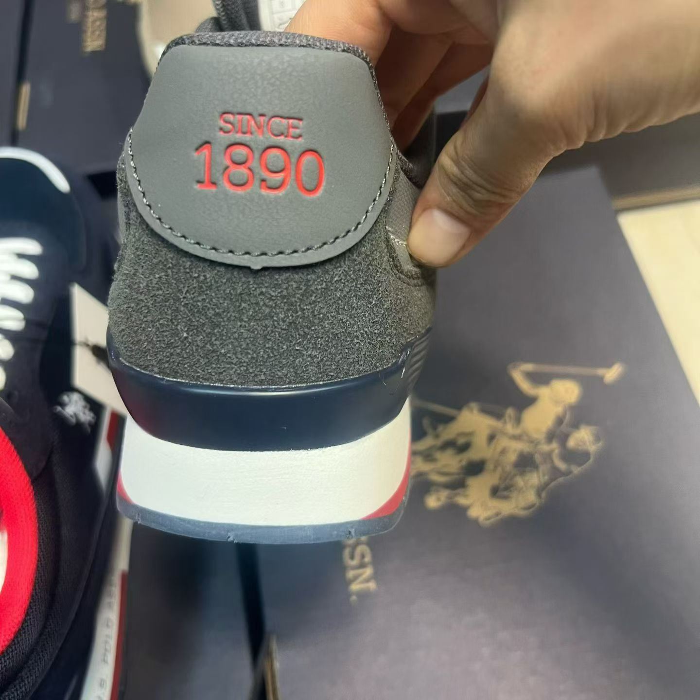 1786439882605219.jpg